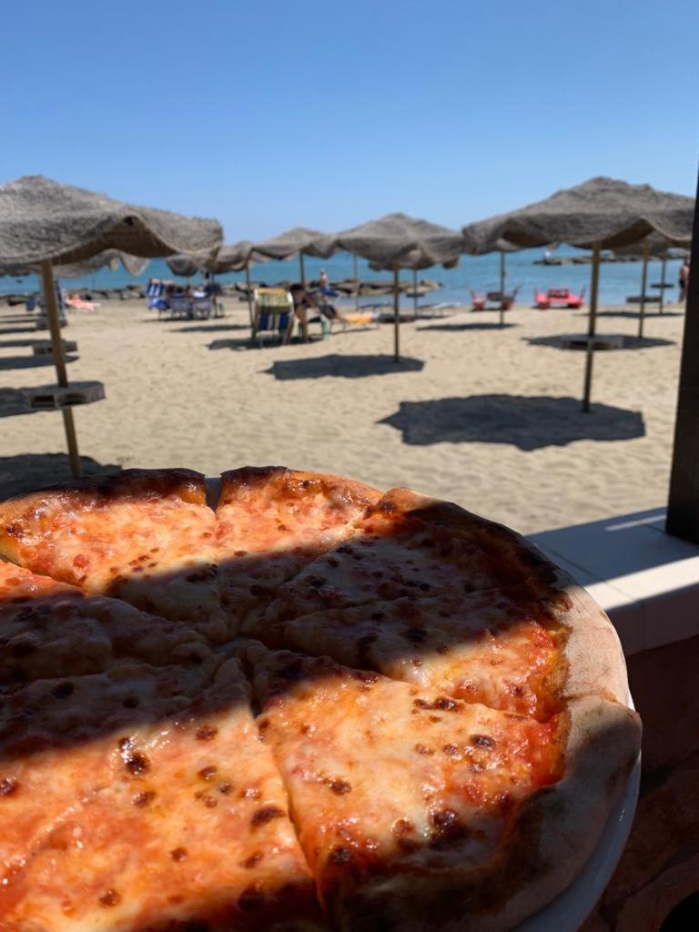 Villaggio Turistico La Baia Degli Angeli Margherita Di Savoia Exterior foto